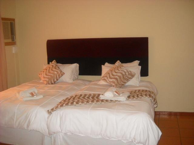 The Beverly Hills Guest Lodge Phalaborwa Zimmer foto